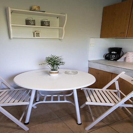 Olivemare Holidays Nea Iraklia Exterior foto