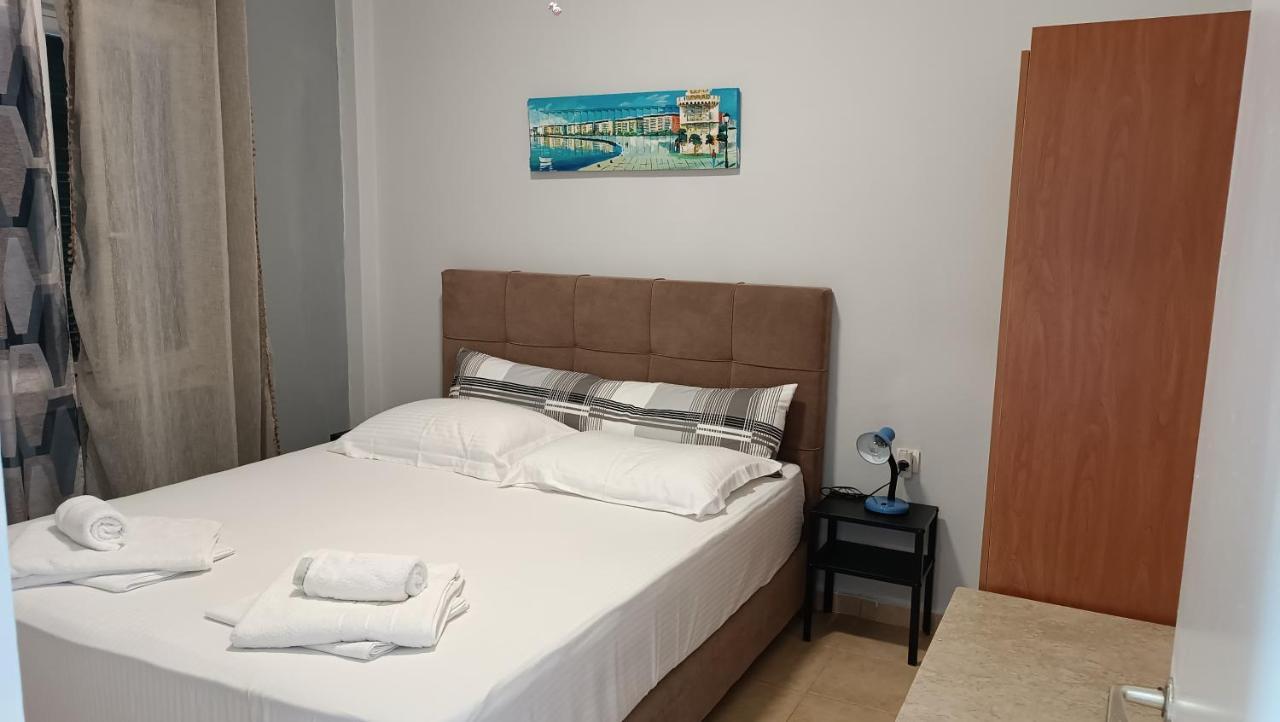 Olivemare Holidays Nea Iraklia Exterior foto